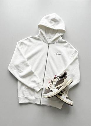 Чоловіча кофта nike в білому кольорі