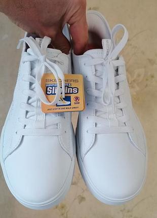 Кросівки skechers на стопу 26,5 см  шкірзамінник