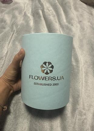 Коробка від flowers.ua