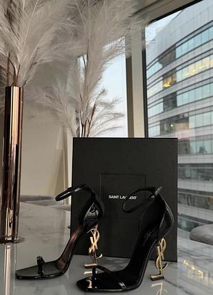 Туфлі жіночі saint laurent чорні