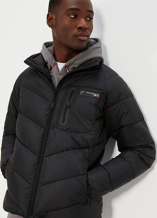 Оригинальн! мужская куртка ellesse lalizo jacket sht19083-011 в новом состоянии