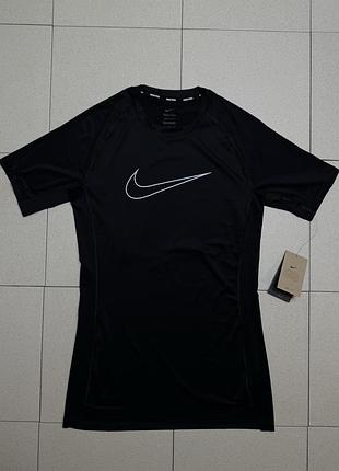 Чоловіча спортивна футболка nike pro dri-fit найк про чорна компресійна рашгард для залу і тренувань бігу фітнес обтягуюча термо оригінал l dd1992-010