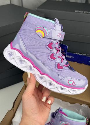 Крутые  мигающие теплые ботинки skechers heart lights