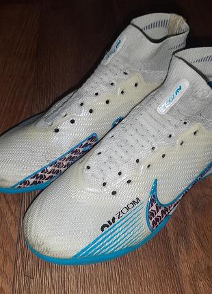 Футбольные сороконожки nike mercurial superfly 8 academy tf (оригинал, р. 35)