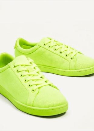 Кроссовки,слиппоны zara