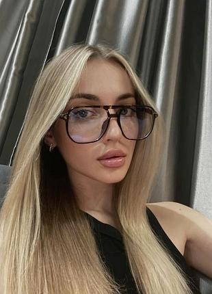 Стильні жіночі іміджеві окуляри в коричневому леопардовому кольорі