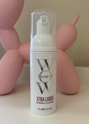 Пінка для укладання і надання об'єму волоссю  color wow xtra large bombshell volumizer