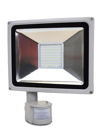 Led-прожектор lightwell lw-50w-220pir с датчиком движения