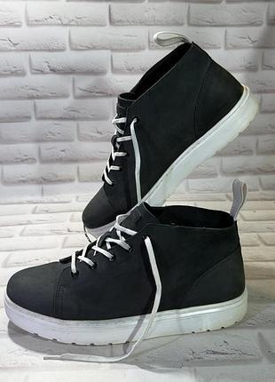 Битинки doktor martens