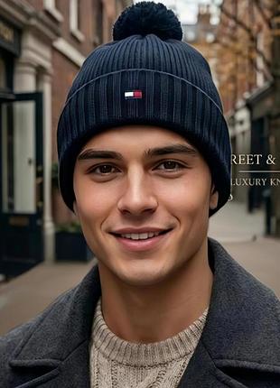 Новая шапка tommy hilfiger с помпоном (оригинал)
