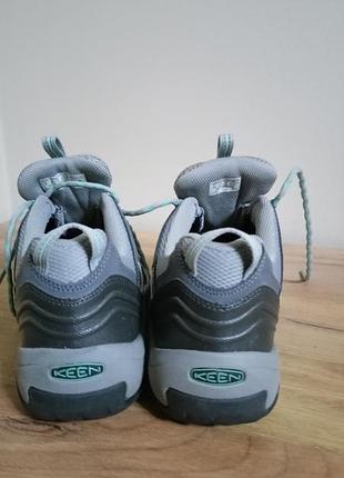 Кроссовки keen 2