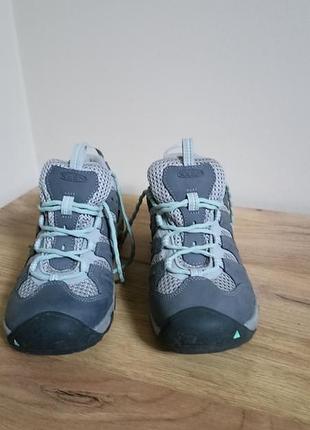 Кроссовки keen 6