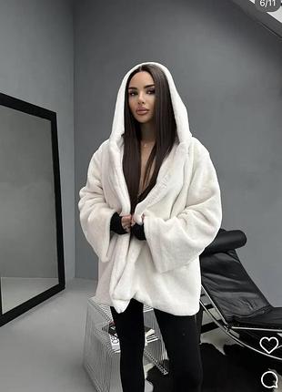 Жіноча шуба з капюшоном, біла, розмір m