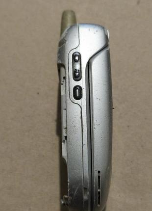 Motorola v550 4