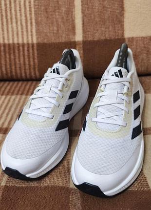 Кроссовки adidas 2