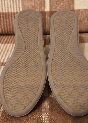 Женские кроссовки adidas 4