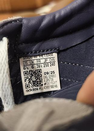 Женские кроссовки adidas 5