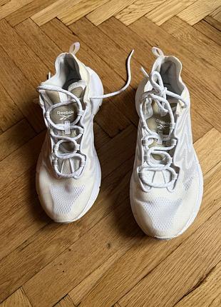 Кросівки reebok білі з сіткою