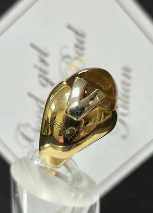 Золота каблучка versace 4