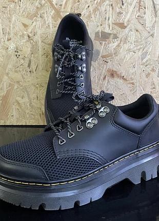 Dr martens , взуття 3