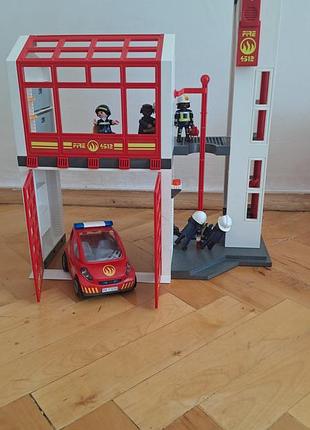 Ігровий набір для хлопчика playmobil пожежна станція з машиною