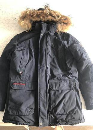 Продам зимову куртку (аляска)