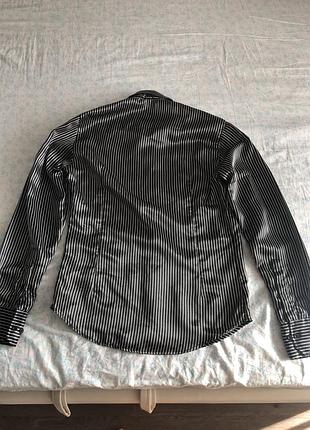 Продам чоловічу сорочку (розмір м) 2