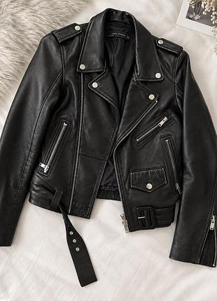 Куртка жіноча zara косуха чорна