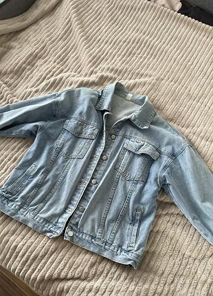 Джинсова куртка