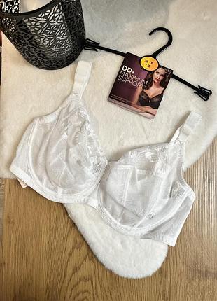 Красивий білий мереживний бюст від m&s 38e/85f