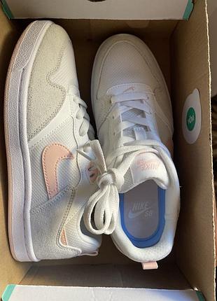 Nike sb. 38 4