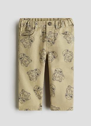 Джинсы из саржевой ткани с принтом lilo &amp; stitch h&amp;m 9775