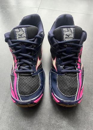 Кросівки жіночі mizuno wave bolt 6 4