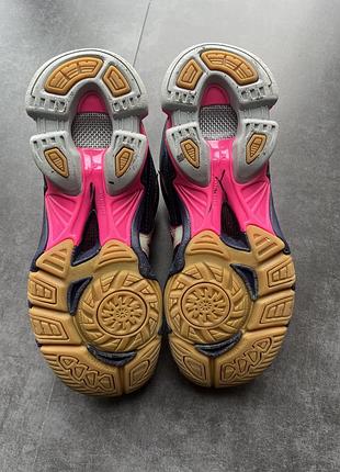 Кросівки жіночі mizuno wave bolt 6 6