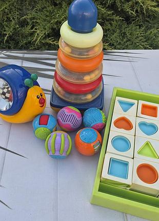 Іграшки для малюка -  chicco, fisher-price, tolo, lego - пірамідка, сортер, равлик, машинка