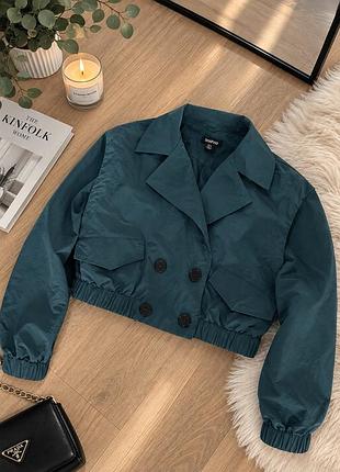 Стильна куртка boohoo 💙