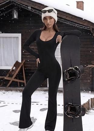 Жіночий спортивний костюм, сірій