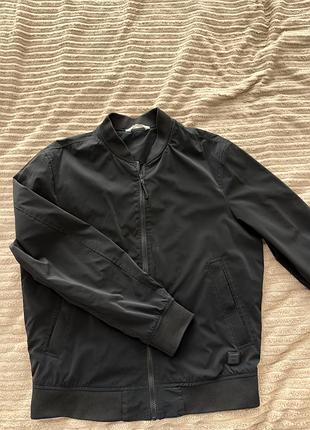 Куртка чоловіча zara бомбер чорна l