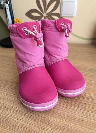 Чоботи для дівчинки crocs c9 рожеві