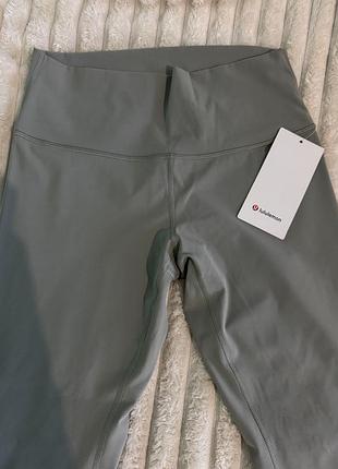 Нові оригінальні легінси lululemon (розмір 10 / m-l)