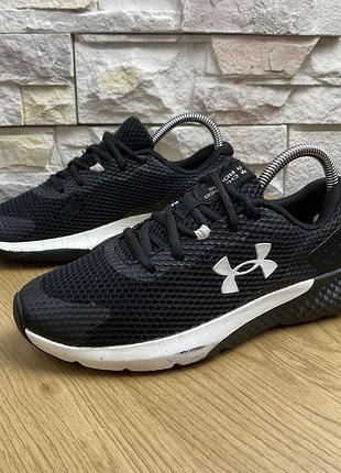 Оригінальні кросівки under armour charged rogue 3