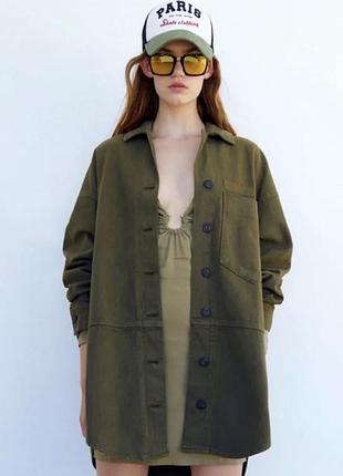 Оверсайз куртка-сорочка (shacket) джинсовка zara в стилі мілітарі