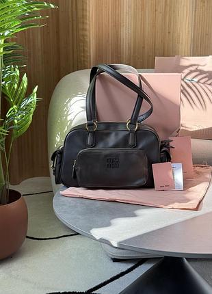 Сумка pocket nappa leather top-handle bag coffee 2