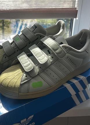 Кросівки жіночі adidas x ksenia schnaider superstar сірі 37 розмір