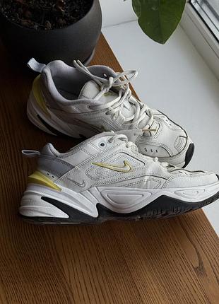 Кросівки жіночі nike m2k tekno білі з жовтим 36,5