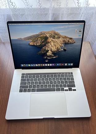 Pro 16 2019 silver i9 2.3ghz 16/1t 143 цикл. 450€ можливий розумний торг. чернівці (особиста зустріч), відправка новою поштою.