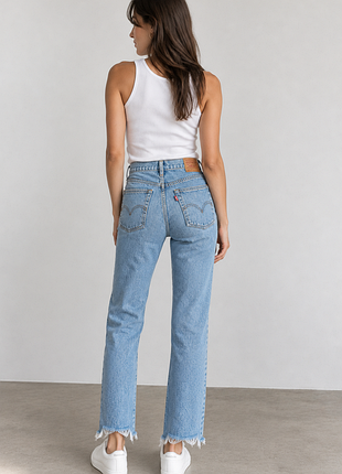 Джинси жіночі levi’s wedgie icon fit 30 white oak cone denim світло-блакитні