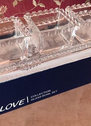 Набір скляних піал на таці love collection — 4 предмети