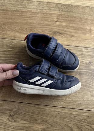 Кросівки для хлопчиків adidas сині 24 р