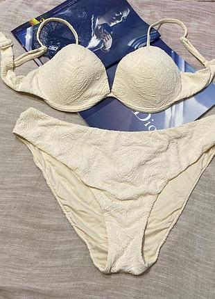 Calzedonia шикарний роздільний кремовий купальник